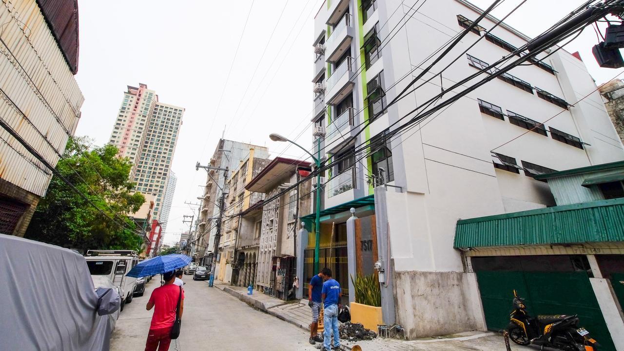 Zen Rooms Time Travellers Makati 마카티 외부 사진
